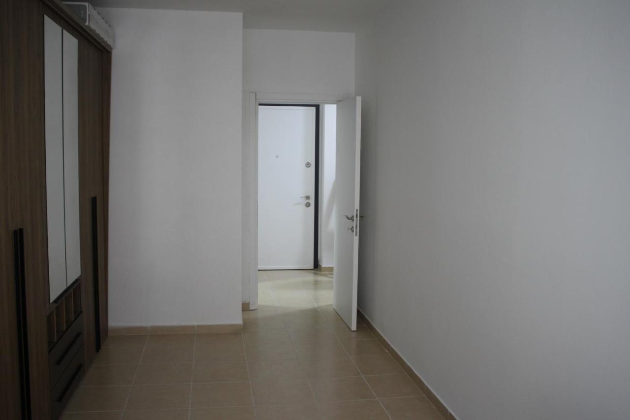 Everest Apartments Shëngjin Buitenkant foto