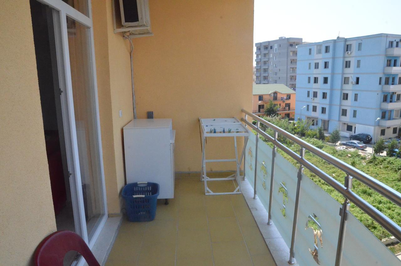 Everest Apartments Shëngjin Buitenkant foto