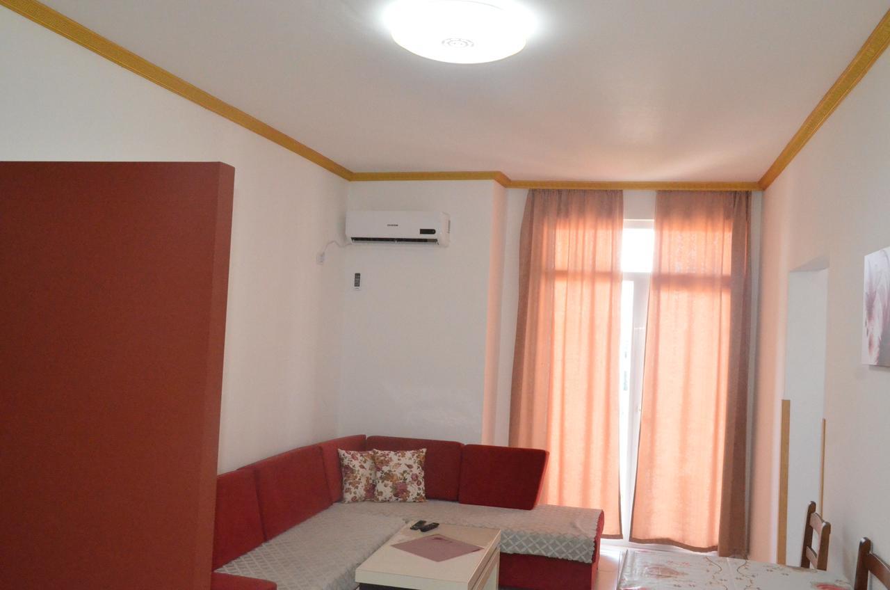 Everest Apartments Shëngjin Buitenkant foto